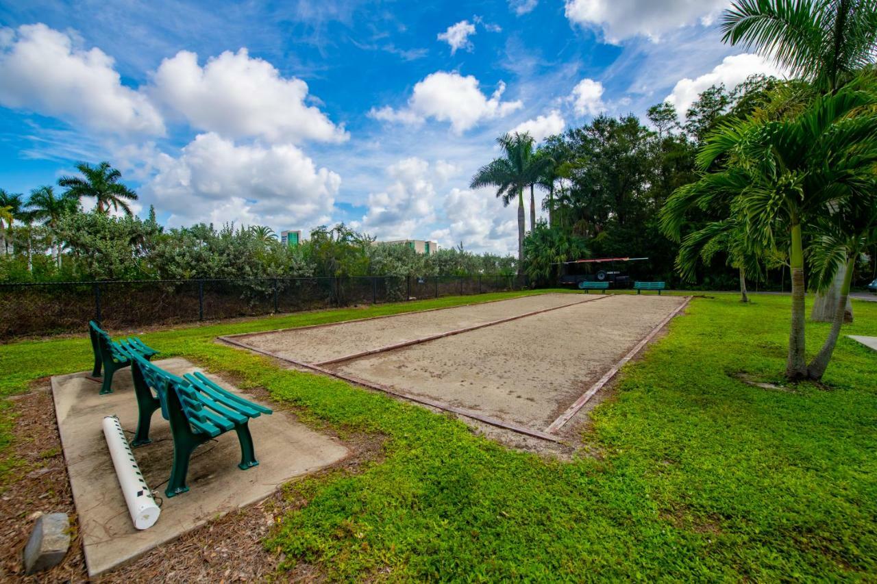 Naples Rv Resort Naples Manor Экстерьер фото